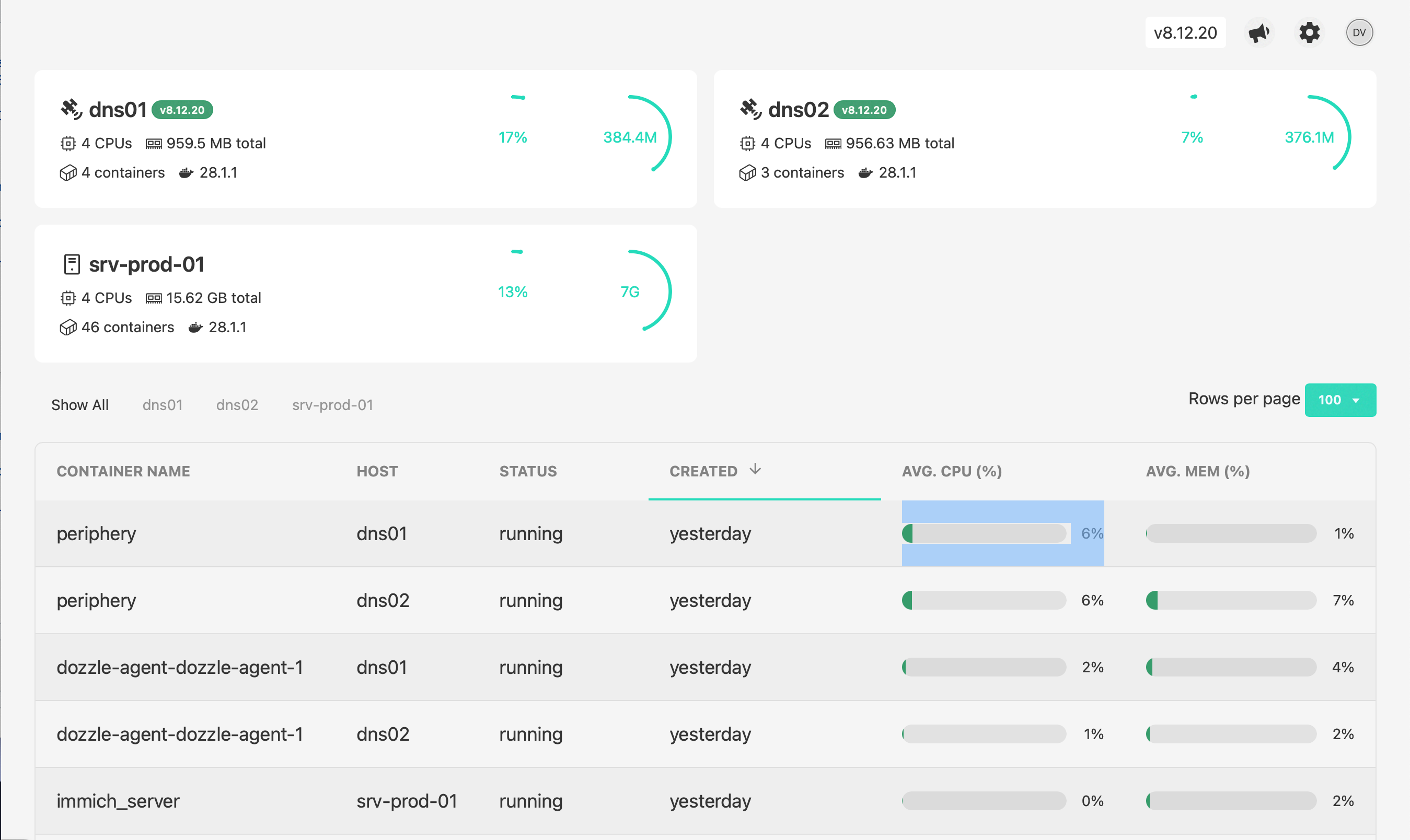 An image showing the dozzle web UI.